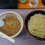 Miàn Wū Liù Gēn Comida