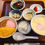 Jí Zōng Comida