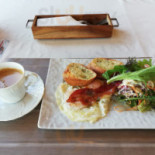 オープンカフェ Dentro