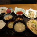 Dà Yú Rì Běn Hǎi Zhuāng や Hóng Qián Yì Qián Diàn Comida