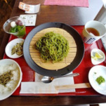 Zhōng Cūn Téng Jí Píng Děng Yuàn Diàn Comida