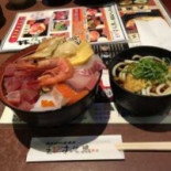 Yú Hé àn の Jū Jiǔ Wū えびす Dà Hēi Xī Gōng Diàn Comida