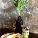 Khonnect Cafe' Comida