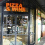 Pizza Wine Esola Xiāng Mó Dà Yě Diàn food