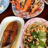 เจ๊ผึ้งซีฟู้ด Comida
