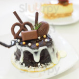 ลาเต้ริมน้ำ Comida