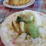 ห้องอาหารไม้แก้ว food