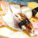 Qiān Suì Shòu し Comida