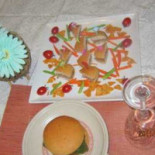マクドナルド Bǎn Jí Sù Chuān Yì Qián Diàn Dentro