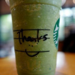 スターバックスコーヒー Jīng Dōu Yǔ Zhì Píng Děng Yuàn Biǎo Cān Dào Diàn Comida