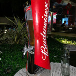 Threebar Comida