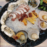 앞들식당 Comida