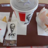 ケンタッキーフライドチキン Wǔ Kù Zhī Zhuāng Yì Qián Diàn Comida
