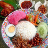 Sambalacha Cafe Bangkok By Uncle Pang Comida