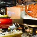 Overture Cafe Dentro