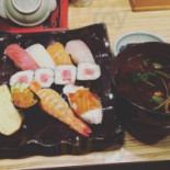 ほんまもん Comida