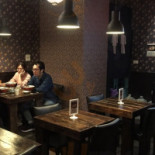 Bǎi Shòu Yé Rì Shì Lā Miàn Zhuān Mén Diàn Comida