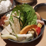 Tóng Nuǎn Xuǎn Guō Wù food
