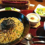 Cǎo Mù Wàn Lǐ Yě Yī Shì Qí Diàn Comida