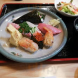 Yǒng Wèi Shòu Sī food