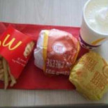 マクドナルド Tǔ Pǔ Tiān Chuān Diàn Comida