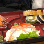 Hé Qiáo Wū Shòu Sī Liào Lǐ Diàn Comida