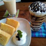 カフェミル Comida