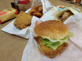 ケンタッキーフライドチキン R26àn Hé Tián Diàn Comida