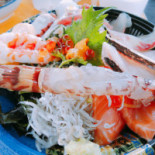 うおたけ Xiān Yú Diàn やけんど Hǎi Xiān どんや Comida