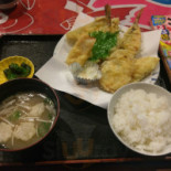 うおたけ Xiān Yú Diàn やけんど Hǎi Xiān どんや Comida