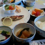 ことしろ Comida