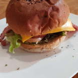 엠엠엠 Comida