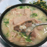 만촌소문난국밥 Comida