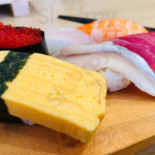 Hán Guǎn Shì Chǎng Xī Gōng Míng Wěi Comida