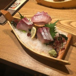 Yī Yǔ の Xiāng Tǔ Liào Lǐ Dào Hòu Yú Wǔ Comida