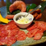 Hēi Máo Hé Niú Shāo Ròu うしくろ Qiān Tuó Mù Diàn Comida