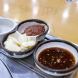 돼지만왕소금구이 Comida