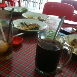 Ayam Goreng Mulyani food