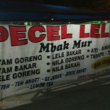 Pecel Lele Mbak Mur Comida