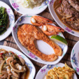 Dà Bù Tiě Bǎn Shāo Xīn Zhú èr Diàn Comida