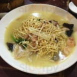 Yàn Chūn Jiǔ Lóu Rén Mín Jiē Diàn Comida