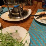 Yuán·kā Fēi Quán Rì Zhì Cān Tīng Shēn Zhèn Dà Méi Shā Jīng Jī Zhōu Jì Dù Jiǎ Jiǔ Diàn Comida