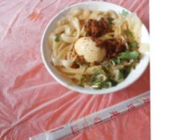 Dōng Fāng Xuē Miàn Yíng Zé Jiē Diàn Comida