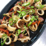 Riptide Beach Grill Dentro