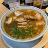 ラーメン Xiǎo Jīn Tài Dentro