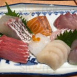 Shì Chǎng Shí Táng よし Comida