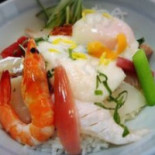 Hé Shí Chǔ Jú Gěng Wū Comida
