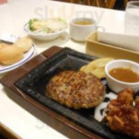 ステーキガスト Hé Gē Shān Shì Yì Qián Diàn Comida