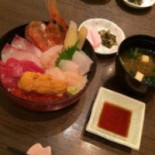 Yī Lù Comida