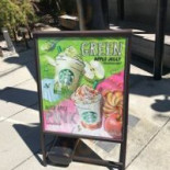 スターバックスコーヒー Jīng Dōu Yǔ Zhì Píng Děng Yuàn Biǎo Cān Dào Diàn Comida